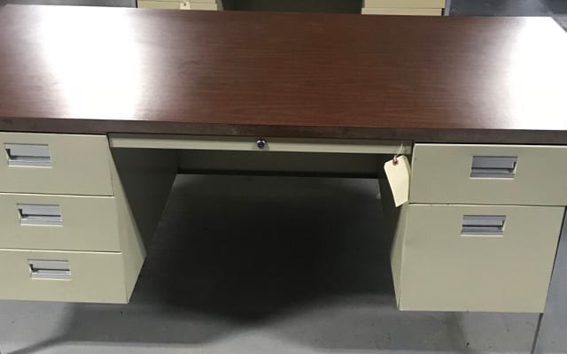 Used Desks Credenzas Hutches Office Furniture Warehouse Used Desks Credenzas Hutches Office